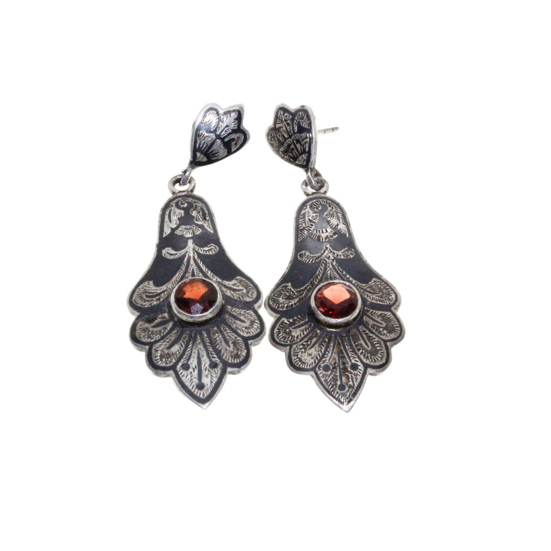 Earrings - 925 Silver Vintage Dangle Siam Pattern.  Red Centre Stone. Pierced ears. - ML3086