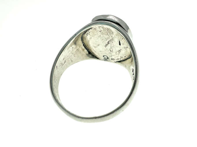 Ring - Vintage 925 Silver Stamped Ring. Light Turquoise Stone (Slight Dent Around Stone) - ML2054