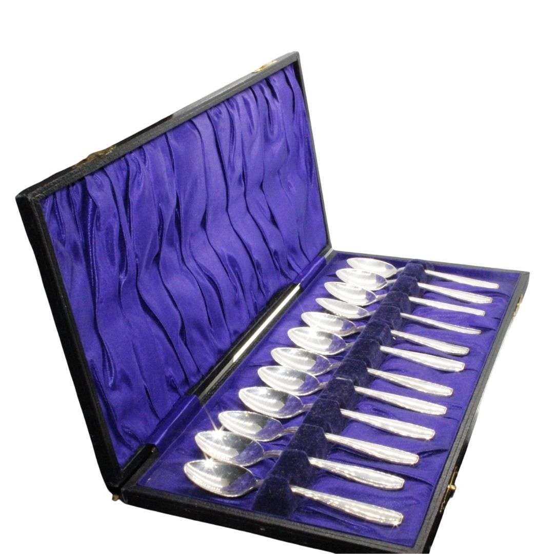 Coffee Spoons - Vintage 12 x EPNS coffee spoons in original Box - ML3428
