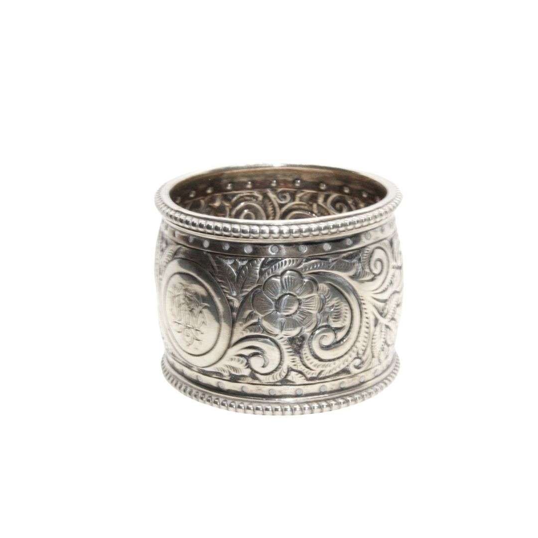 Napkin Ring  - Antique Sterling Silver Decorative . Hallmark London 1925. Maker crsc - ML3506