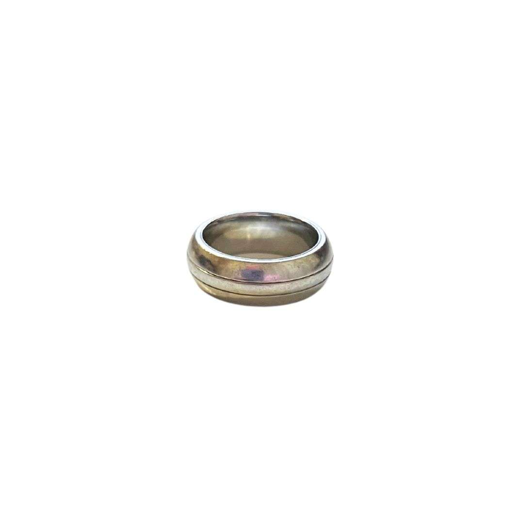 Ring -  Vintage Titanium mens ring with beveled lines - ML3601