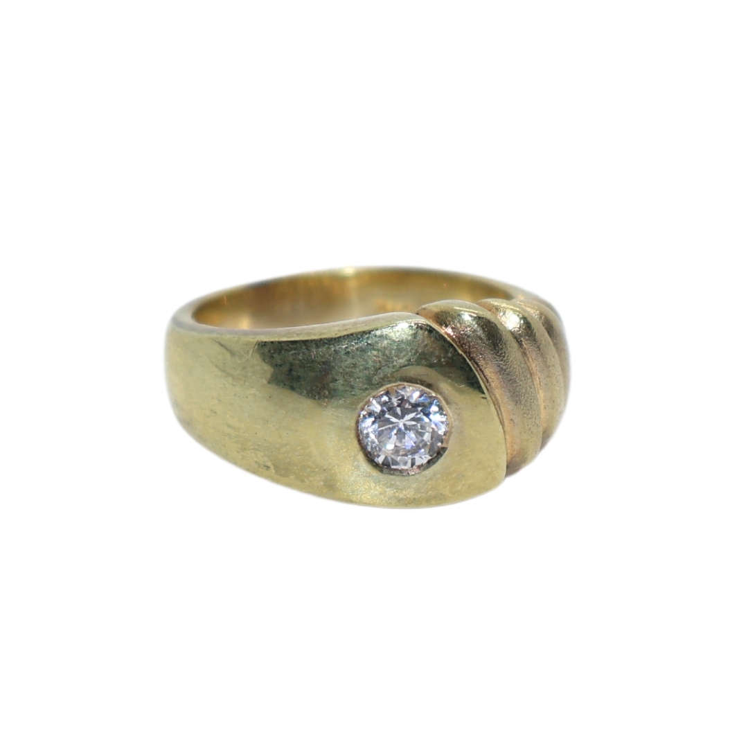 Ring -  Silver Gilt .One side band indented other side plain, Clear stone flush with band - ML3643