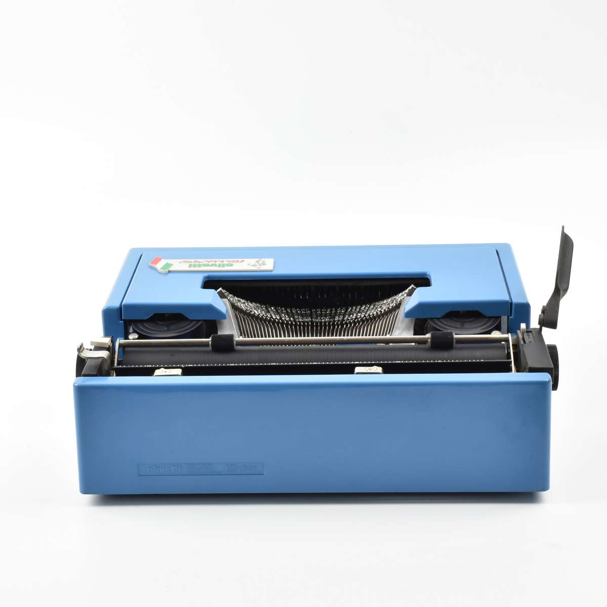 Olivetti Italia 90  Portable Typewriter