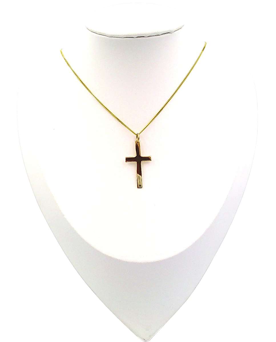 Cross pendant