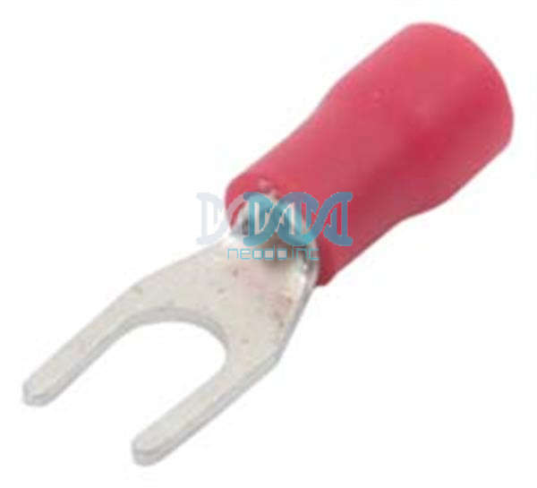 Red Fork Terminal 4 3mm - 100 Pieces