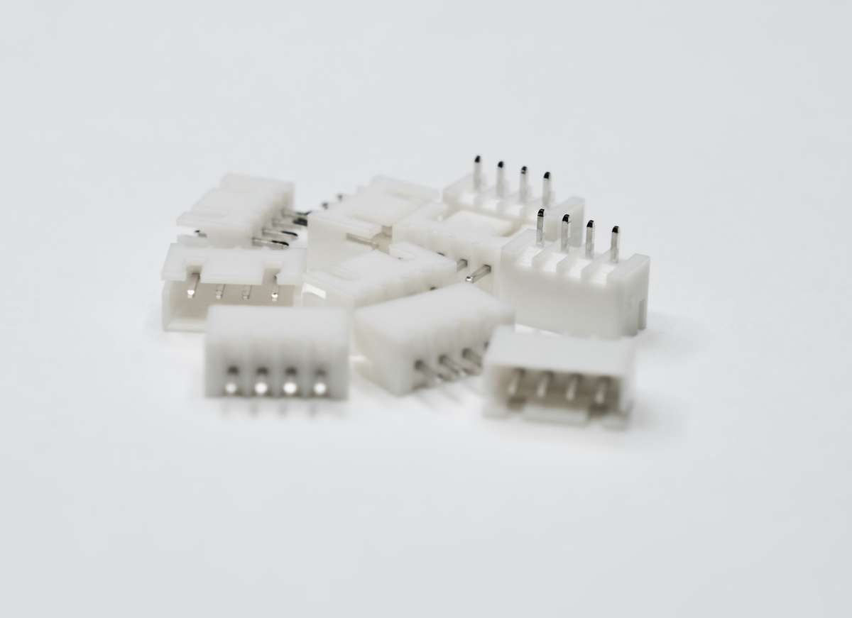 XH2.54 4P Male 10 pack Connectors