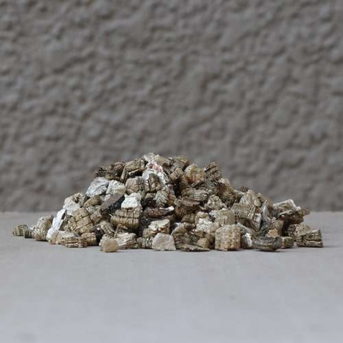 Vermiculite - Large - 10L (approx. 1.2kg)