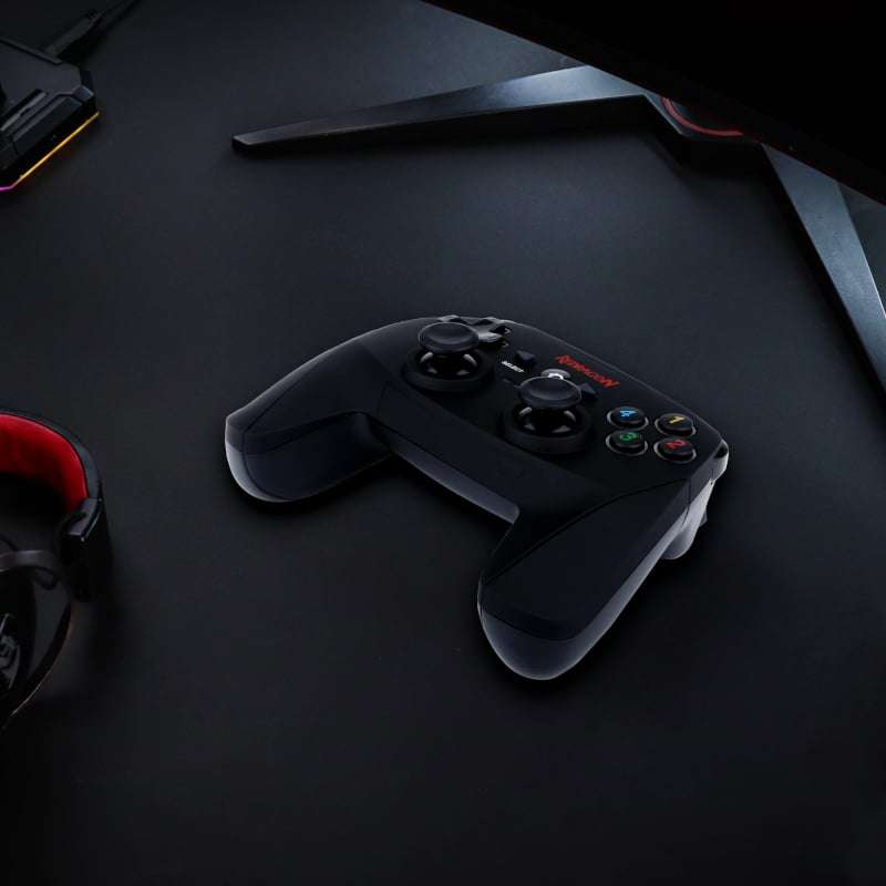 Redragon HARROW Wireless X/D-input(Digital/Analog) PC Controller - Black