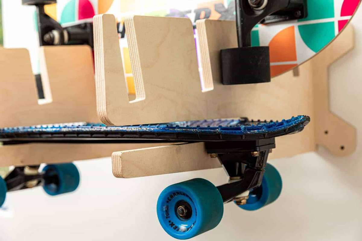 Skateboard Rack - Wall Mounted, Holds 5 Boards - HARRIE XL