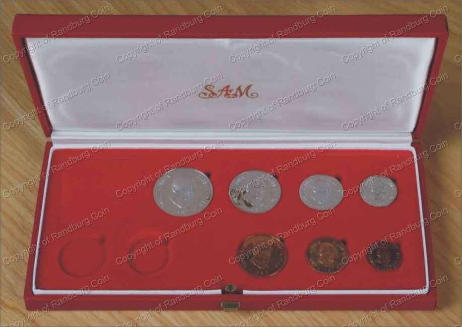 *#* 1982 Long Proof Set NO GOLD and NO R1 in SA Mint box Mintage 7100!!! *#*