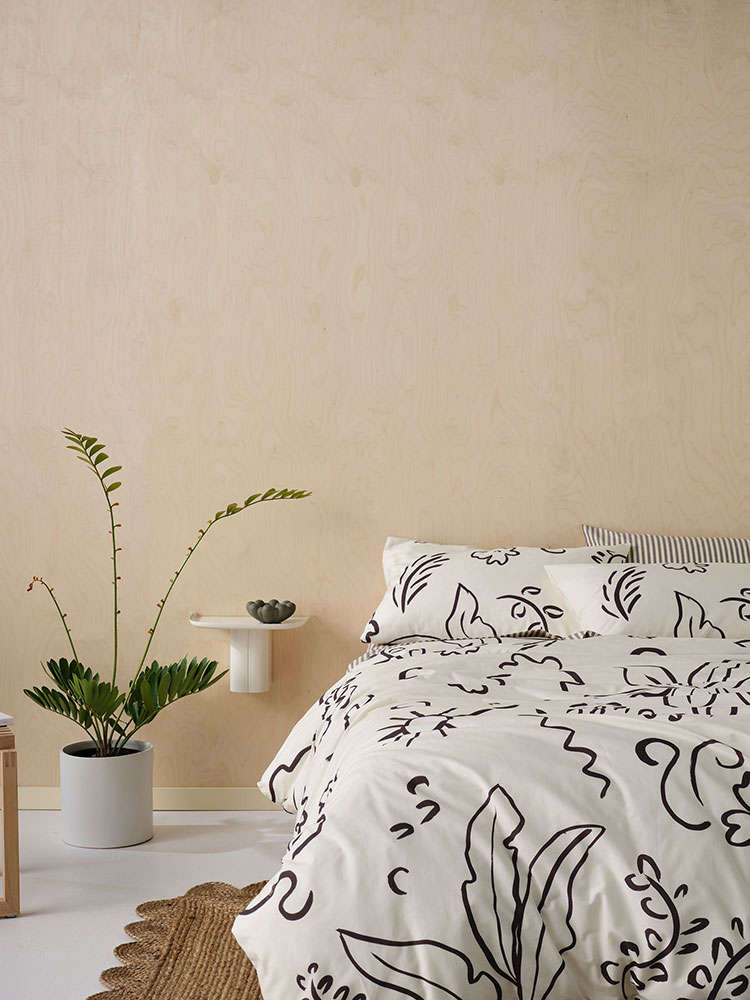 Kenzi Vanilla Duvet Cover Set