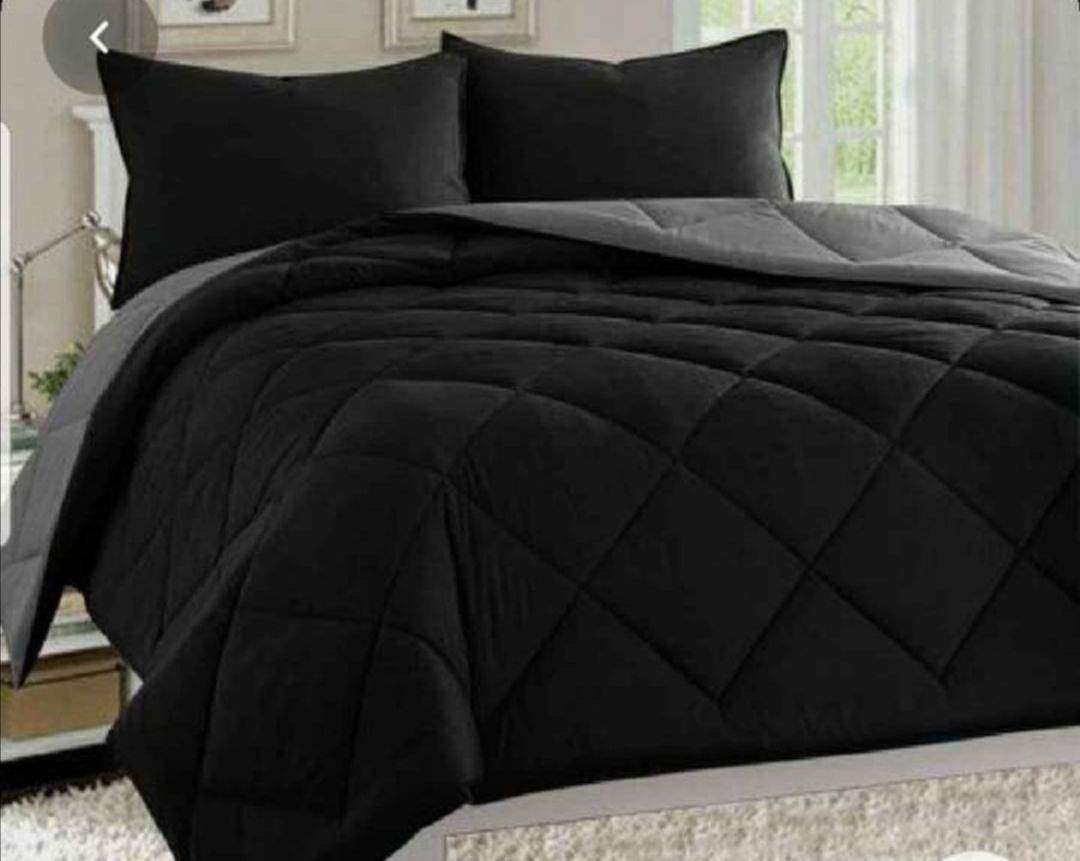 SMTE Reversible Comforter Set 5 Piece Black/Light Grey Lightweight Bedspread - Queen with keychain