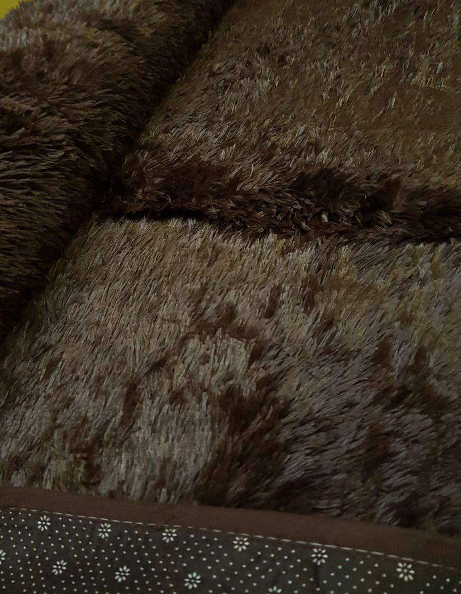 SMTE Large Premium Fluffy Carpet/Rug - Coffee Brown with keychain