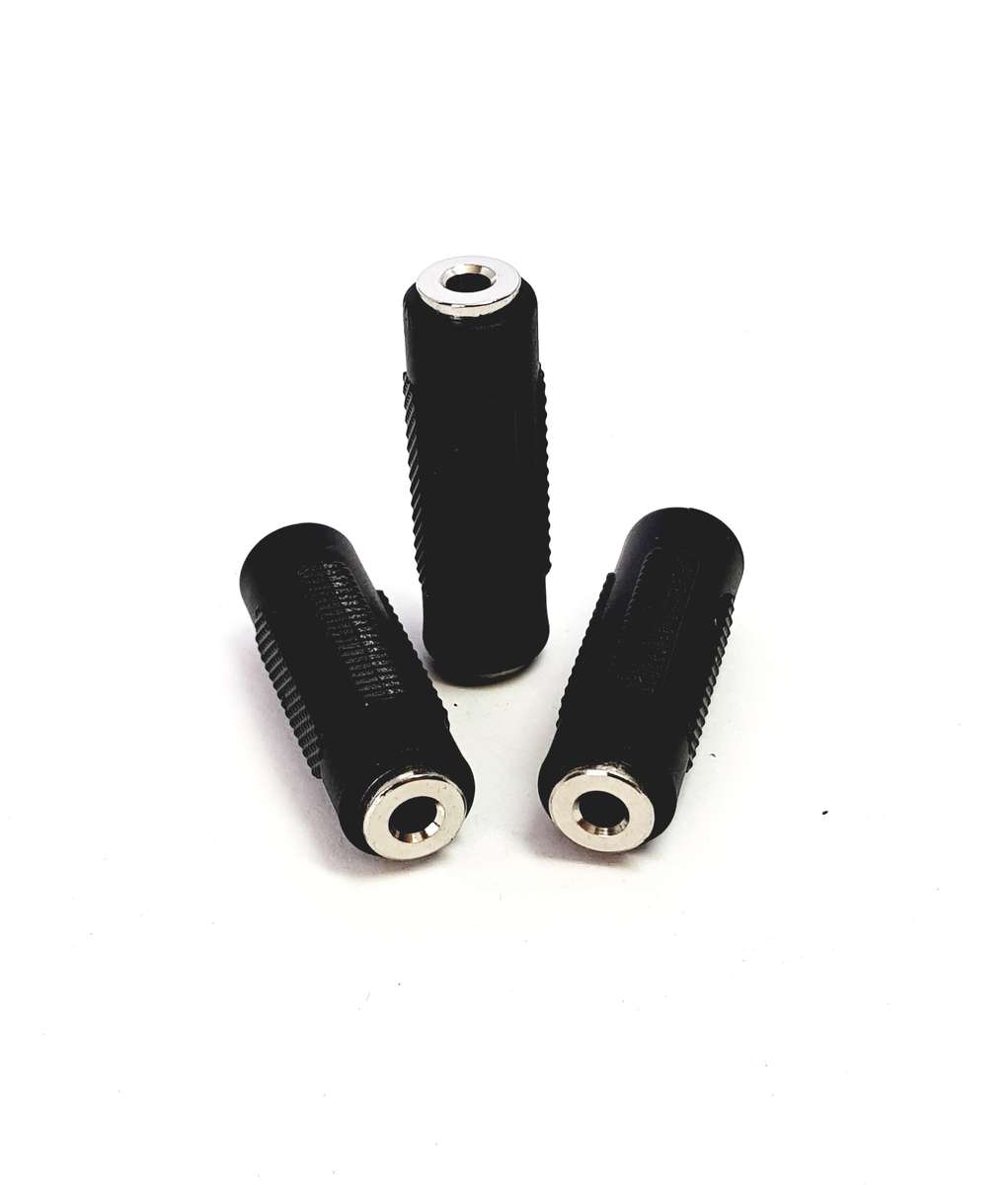 3.5mm Audio Extension Adaptor (Female-to-Female) - Plastic
