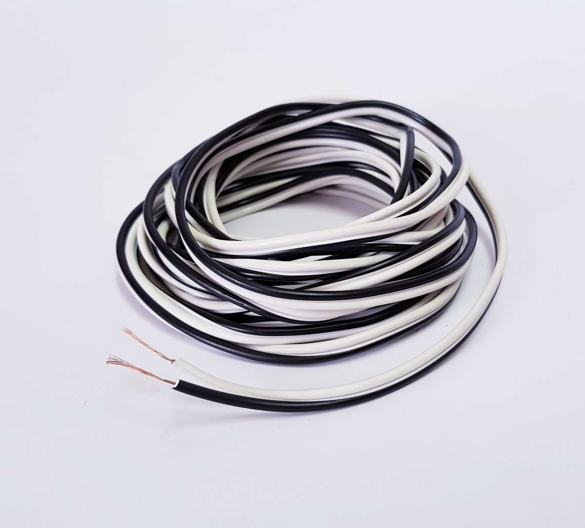 Twin Flex Speaker Cable (5m) - White/Black,0.5mm Ripcord