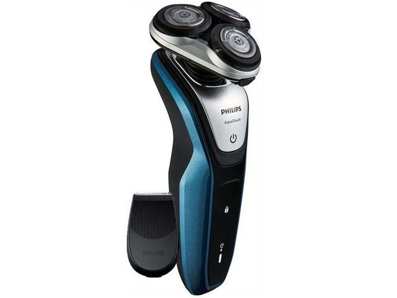 Philips Aquatouch Wet And Dry Electric Shaver (S5420/06)