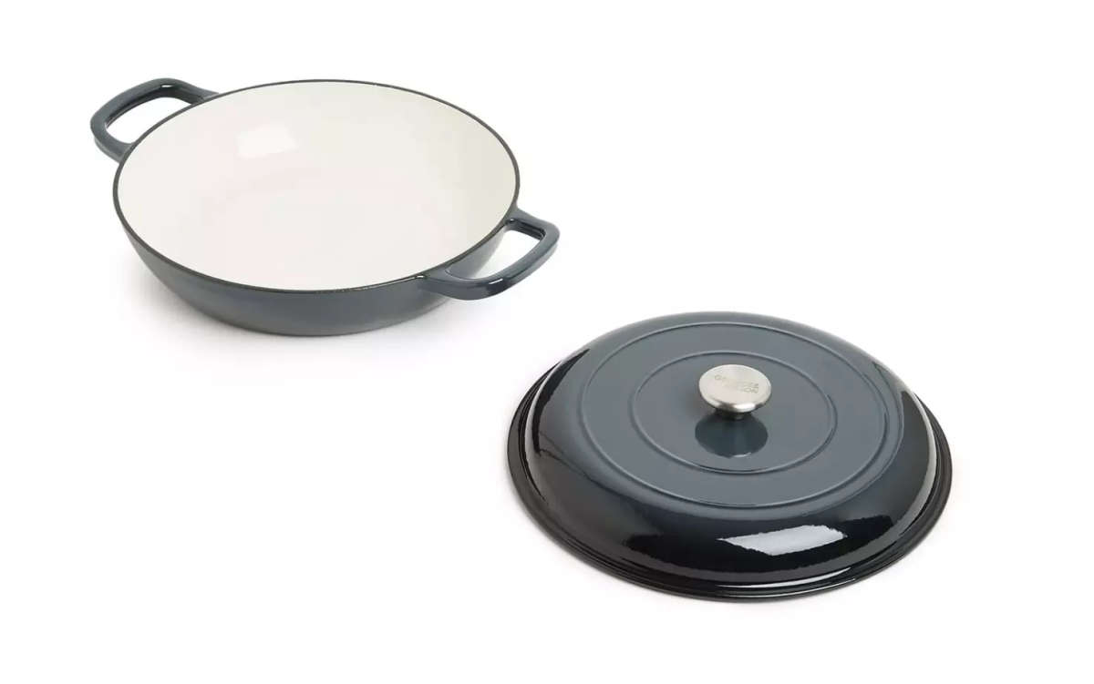 George Mason - 3.5L Cast Iron Casserole - Charcoal Ombre (New, packaging damaged)