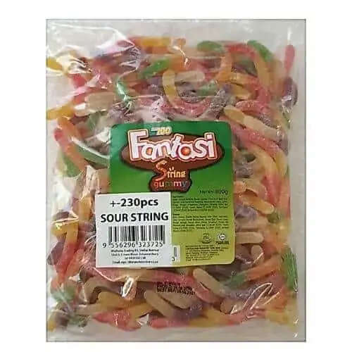 Fantasi Gummies String Sour 800g