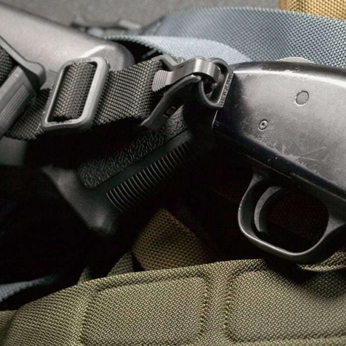 Magpul SGA Receiver Sling Mount for Mossberg Stock - Black