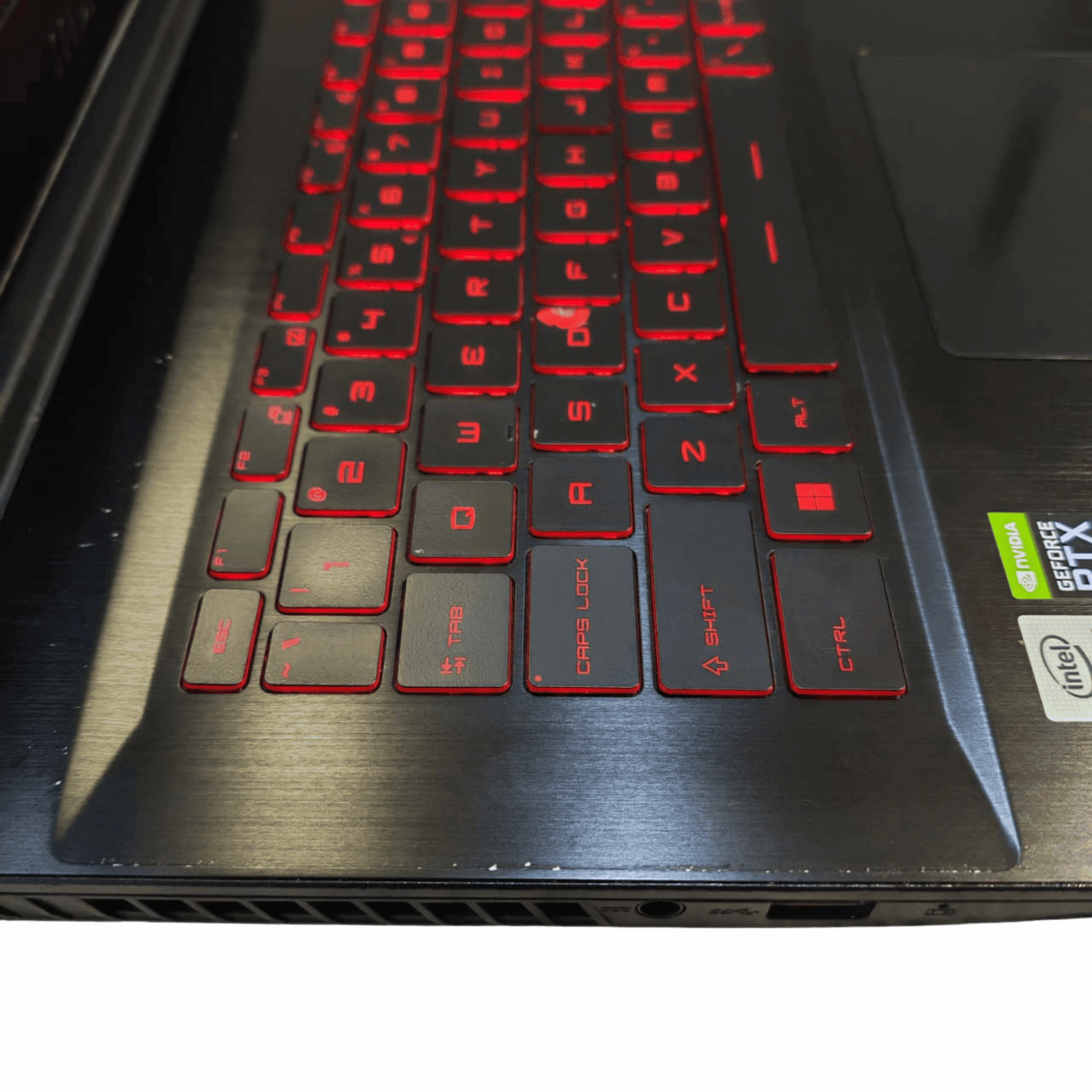 MSI GF63 Thin 10UC w/ RTX 3050