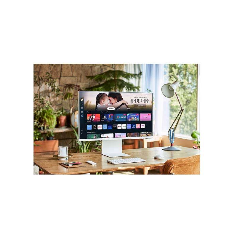 Samsung 32 inch M80D 4K UHD USB-C Smart Monitor with Speakers & Remote - Warm White