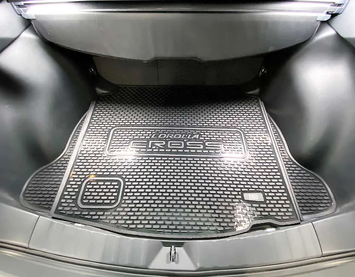 Toyota Corolla Cross mat set ADDO