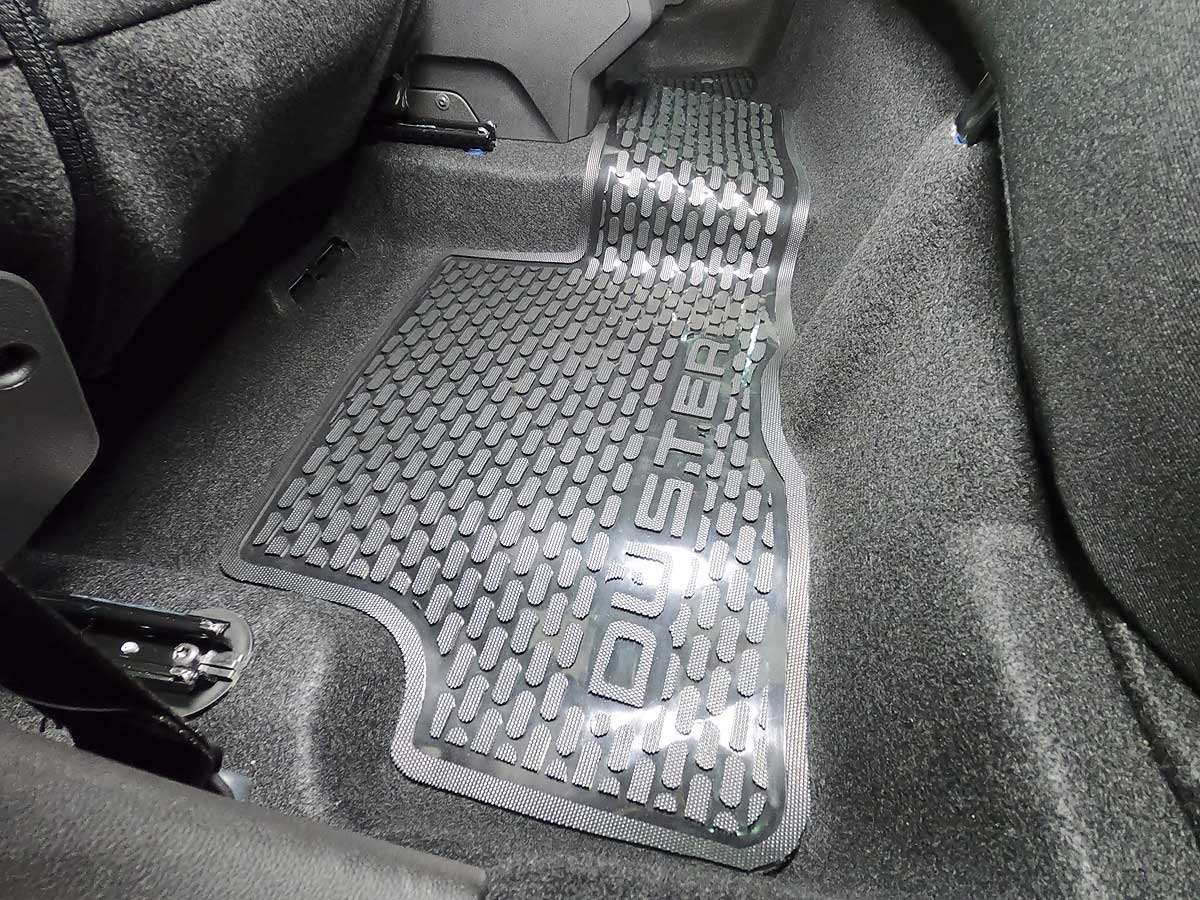 Renault Duster mat set ADDO