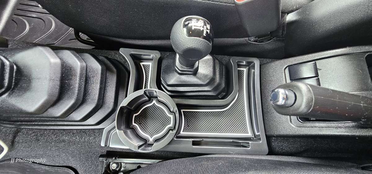 Suzuki Jimny Gen4 Center Console Storage Tray (Auto or Manual)