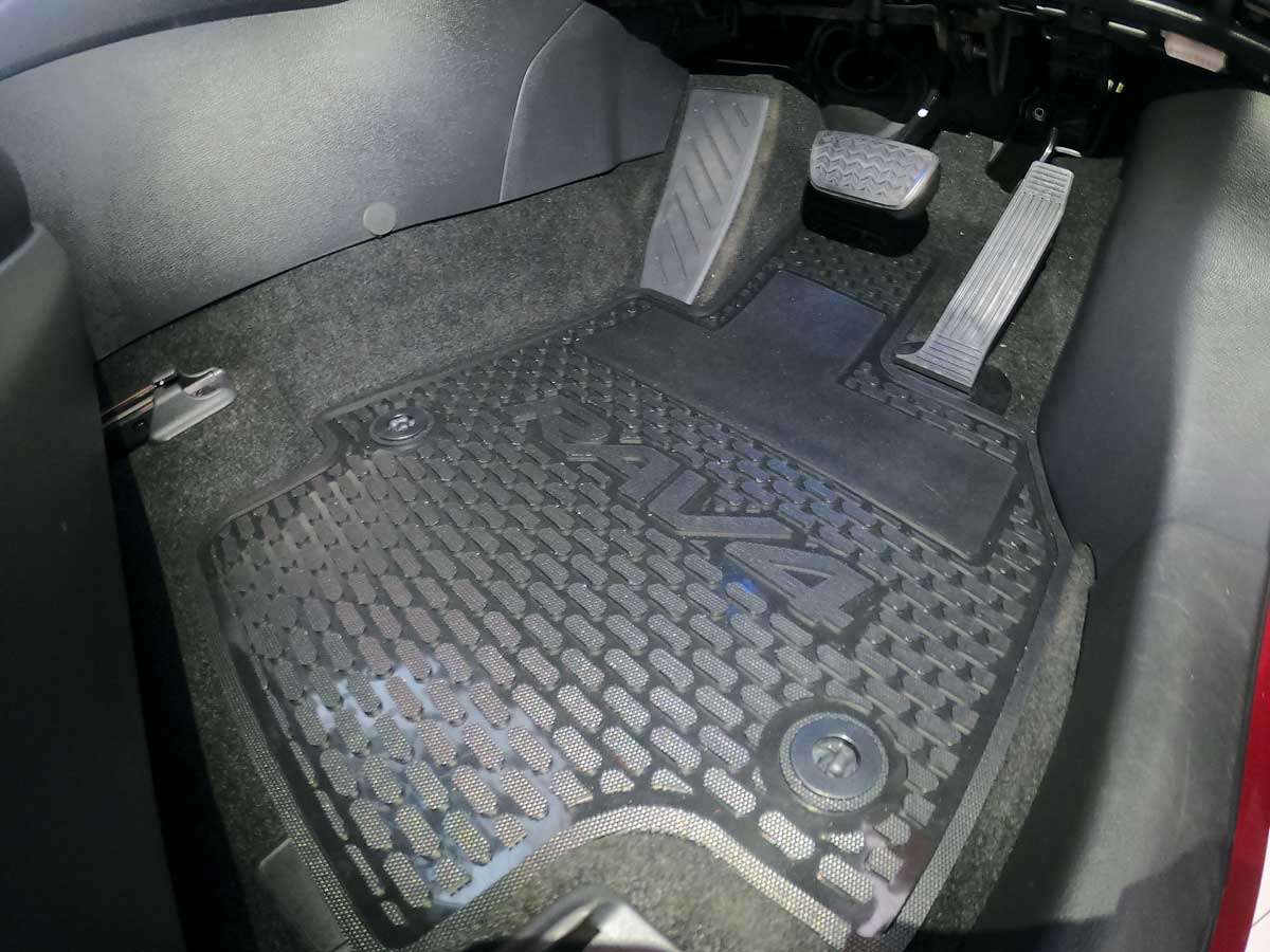 Toyota Rav 4 Interior Set