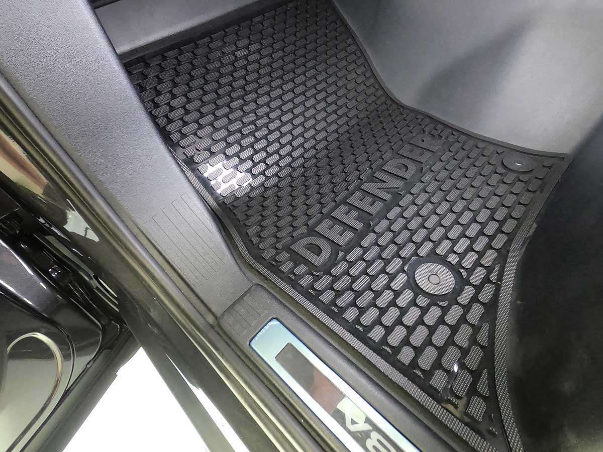 Land Rover Defender 110 Interior Set