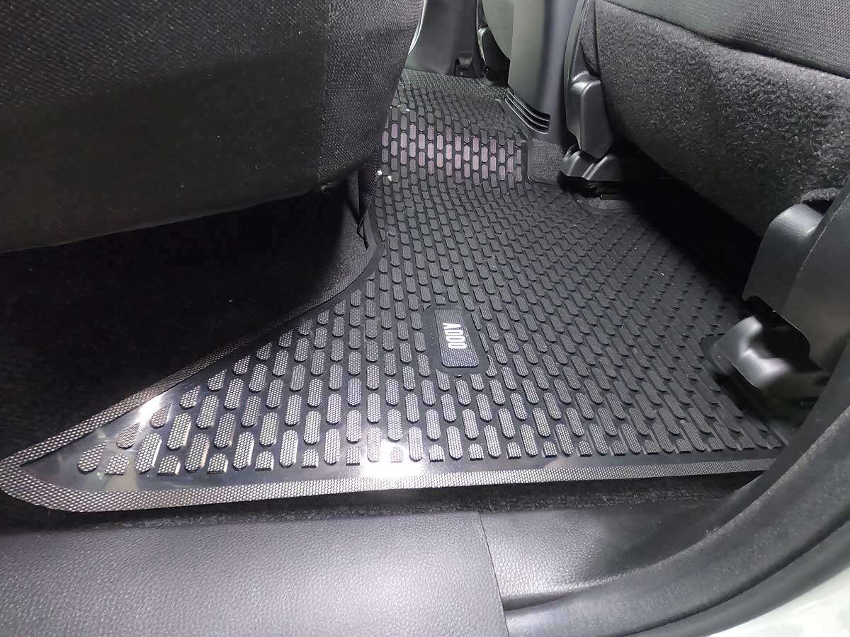 Isuzu D-Max Interior Set