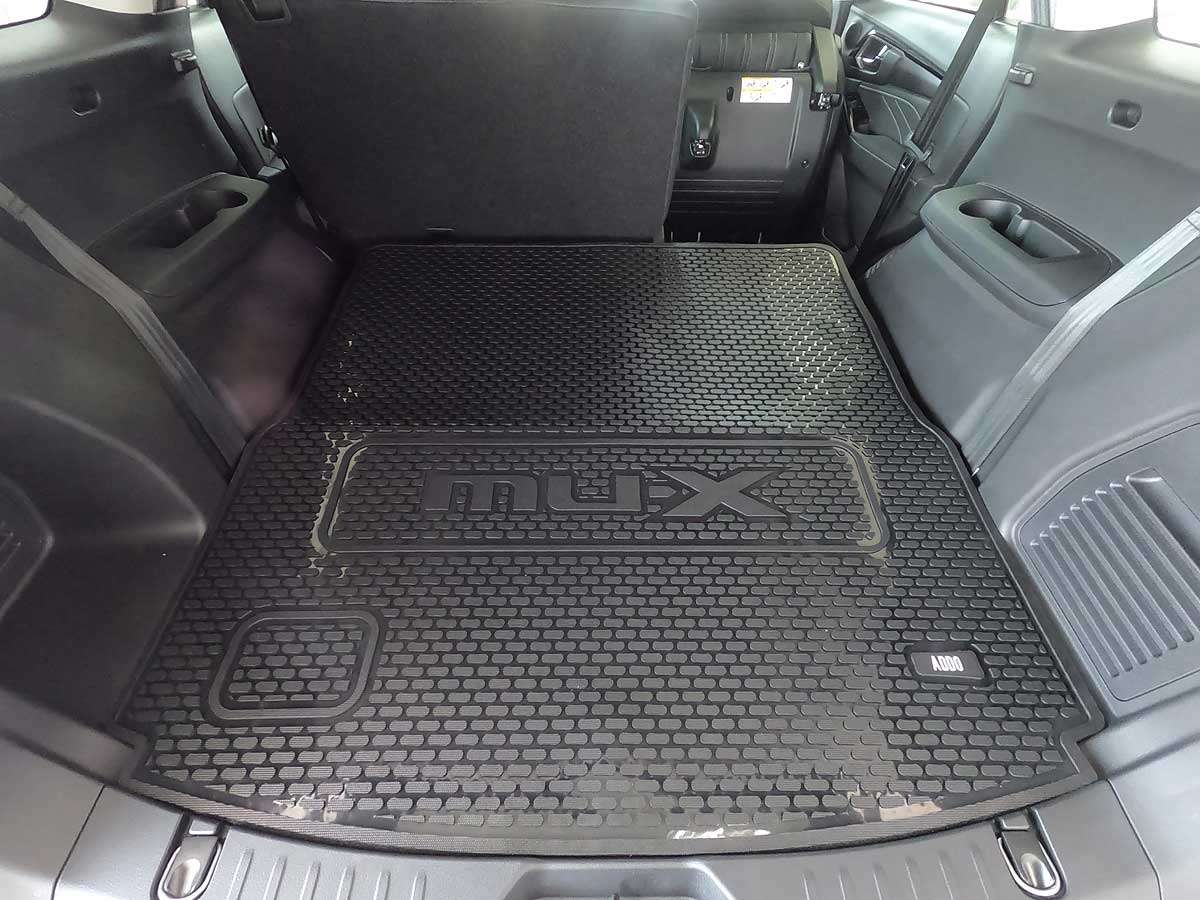 Isuzu MU-X Boot Mat
