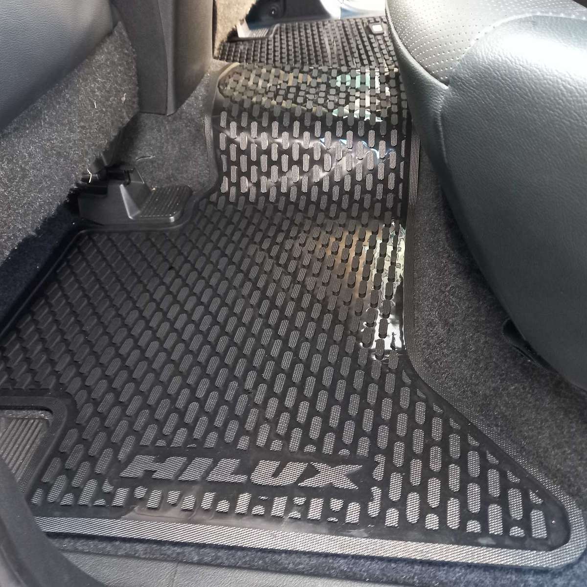 Toyota Hilux GD6 Interior Set