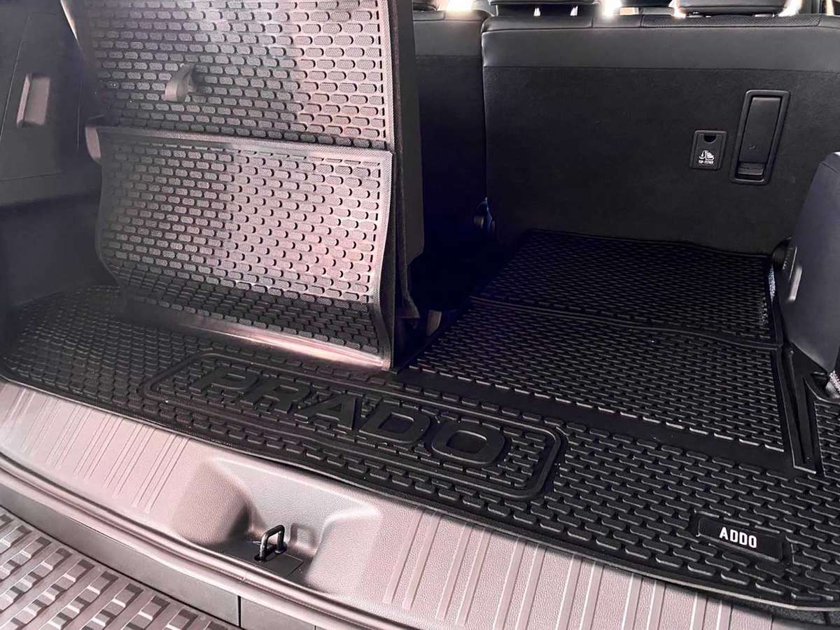 Toyota Land Cruiser Prado 250 Split Boot Mat