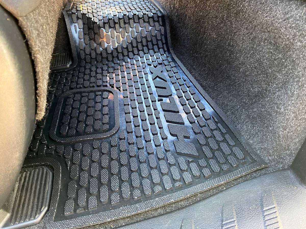Toyota Hilux GD6 Extra Cab Interior Set