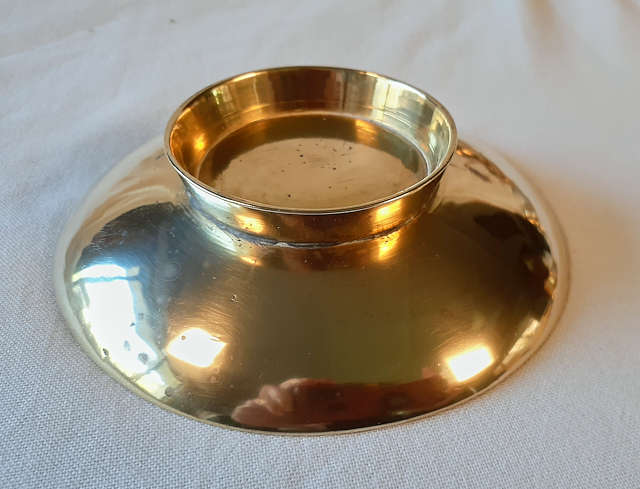 Oriental brass footed bowl - 13 cms dia