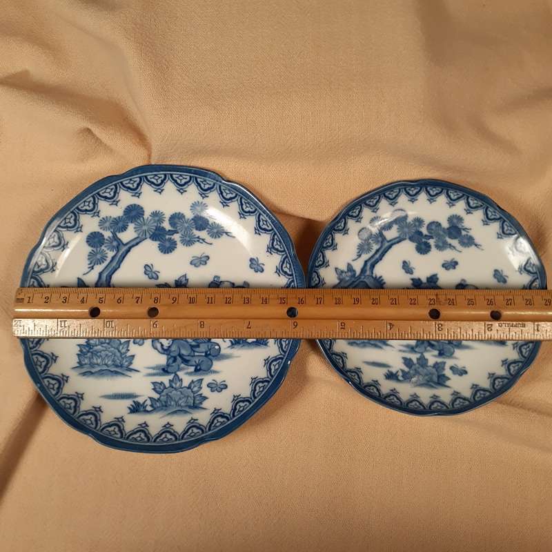 Blue and white chinese plates - boys playing  16 and 13 cms