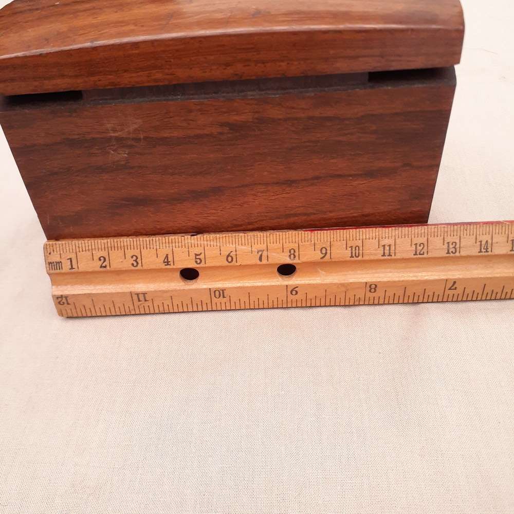 1920 wooden Cigarette box - 48 cigarettes - bakelite holders