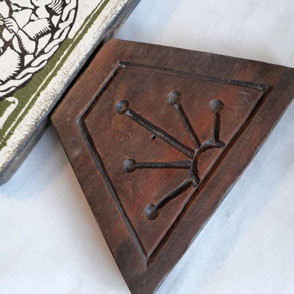 carved printed medieval tile wall decorative item - art pot stand