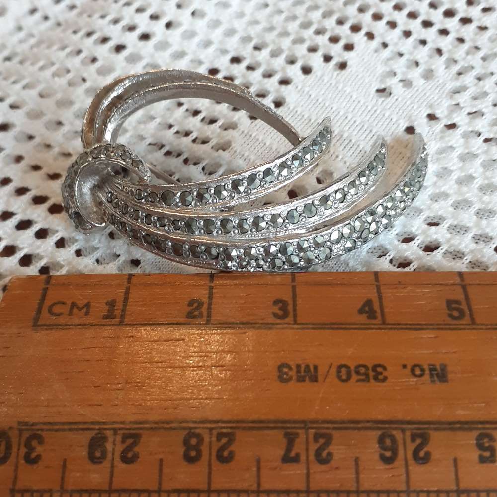 Silver metal marcasite brooch - vintage - lovely condition