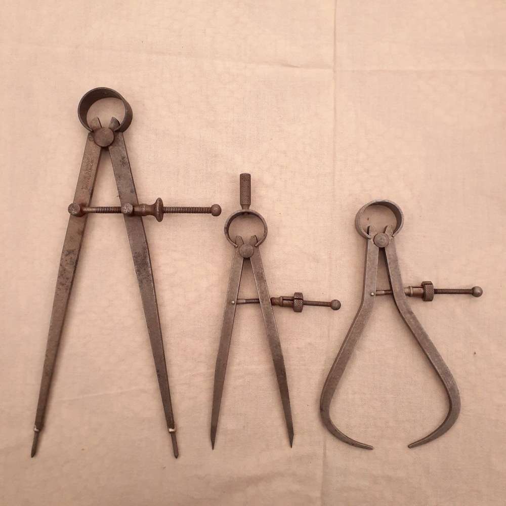 Metal calipers and divider - woodwork metalwork and leatherwork Moore and Wright