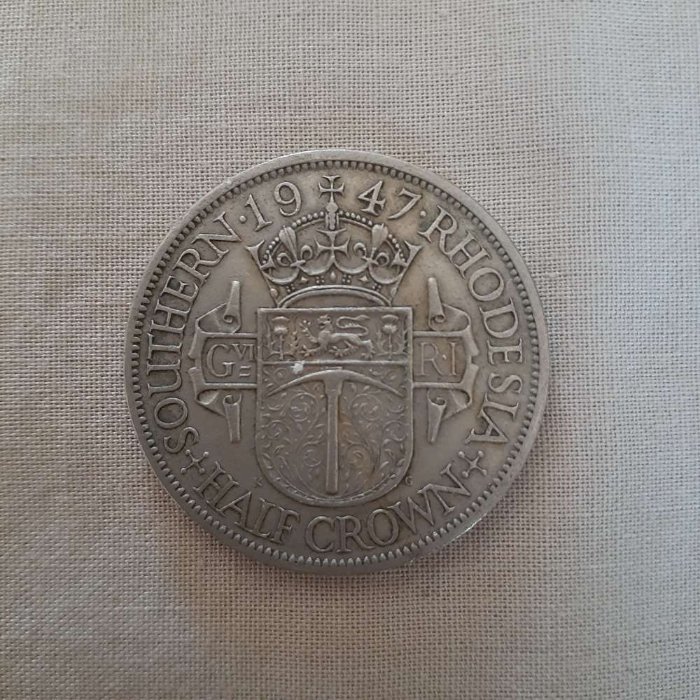 Rhodesian half crown 1947   (no 3)