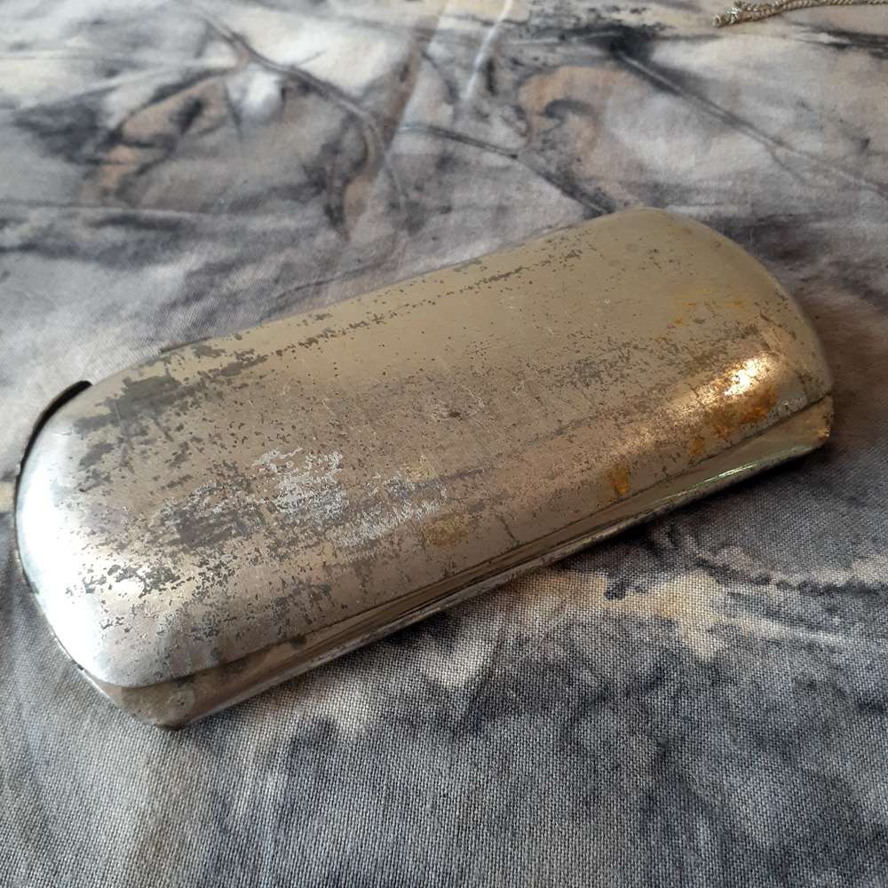 eye glasses - Lorgnette - Opera Glasses - Pinc-Nez - embossed - snap open with case