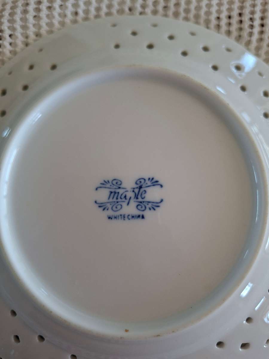 Old blue and white pierced plate 15cms dia- Maple white china