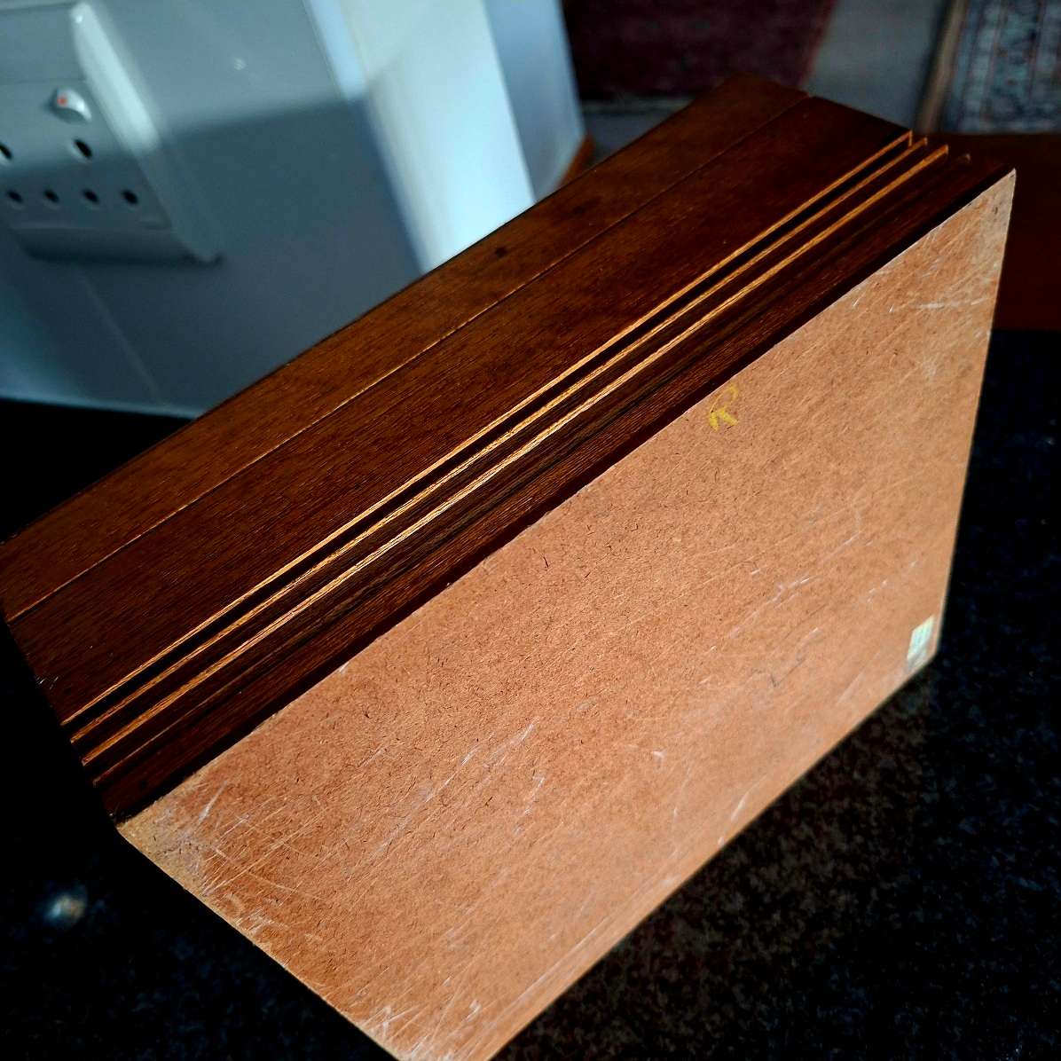 Wooden jewelry box - Lined