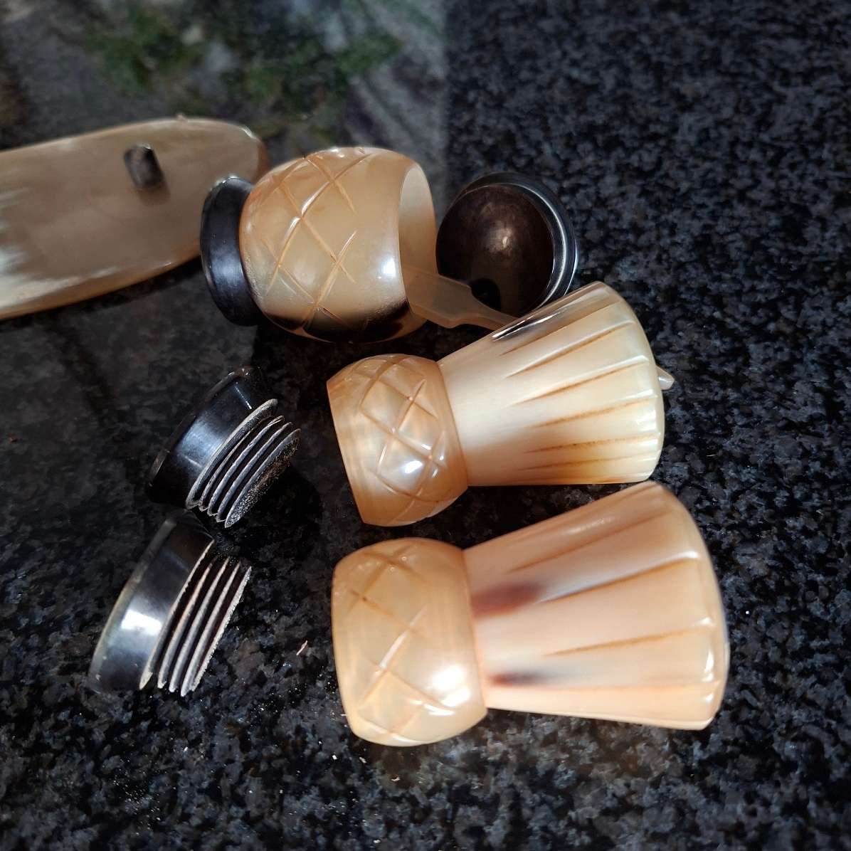 Condiment set Scottish Highland Cow horn craft - thistles