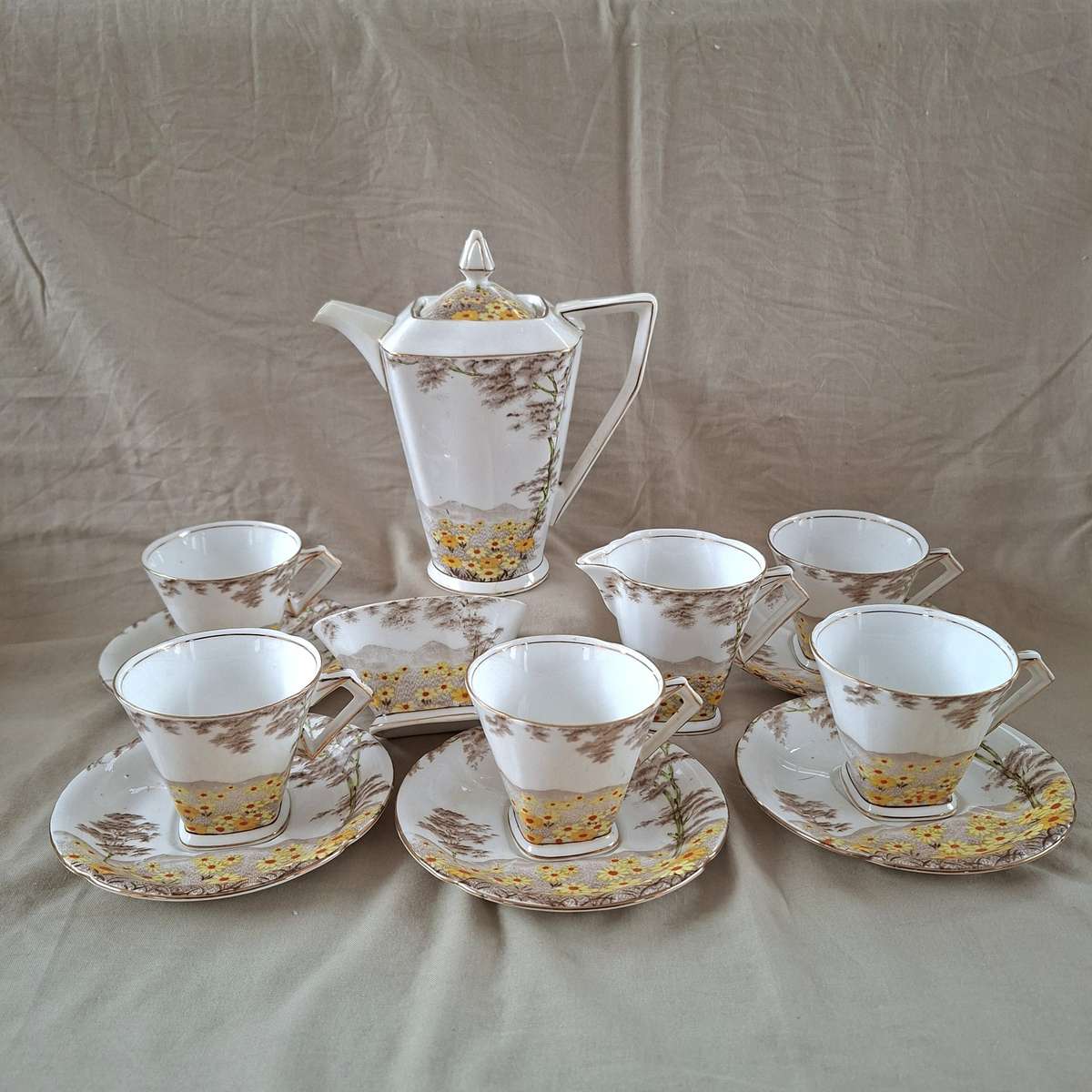 English porcelain Coffee set made by Standard -5 trios, coffee pot, sugar bowl, and milk jug