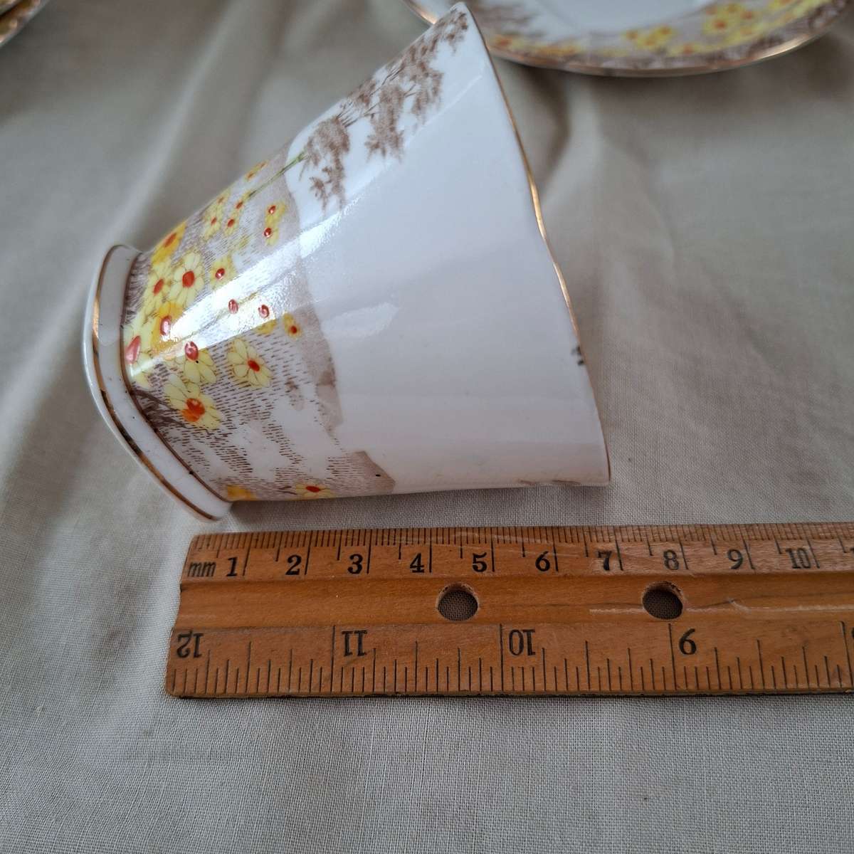English porcelain Coffee set made by Standard -5 trios, coffee pot, sugar bowl, and milk jug