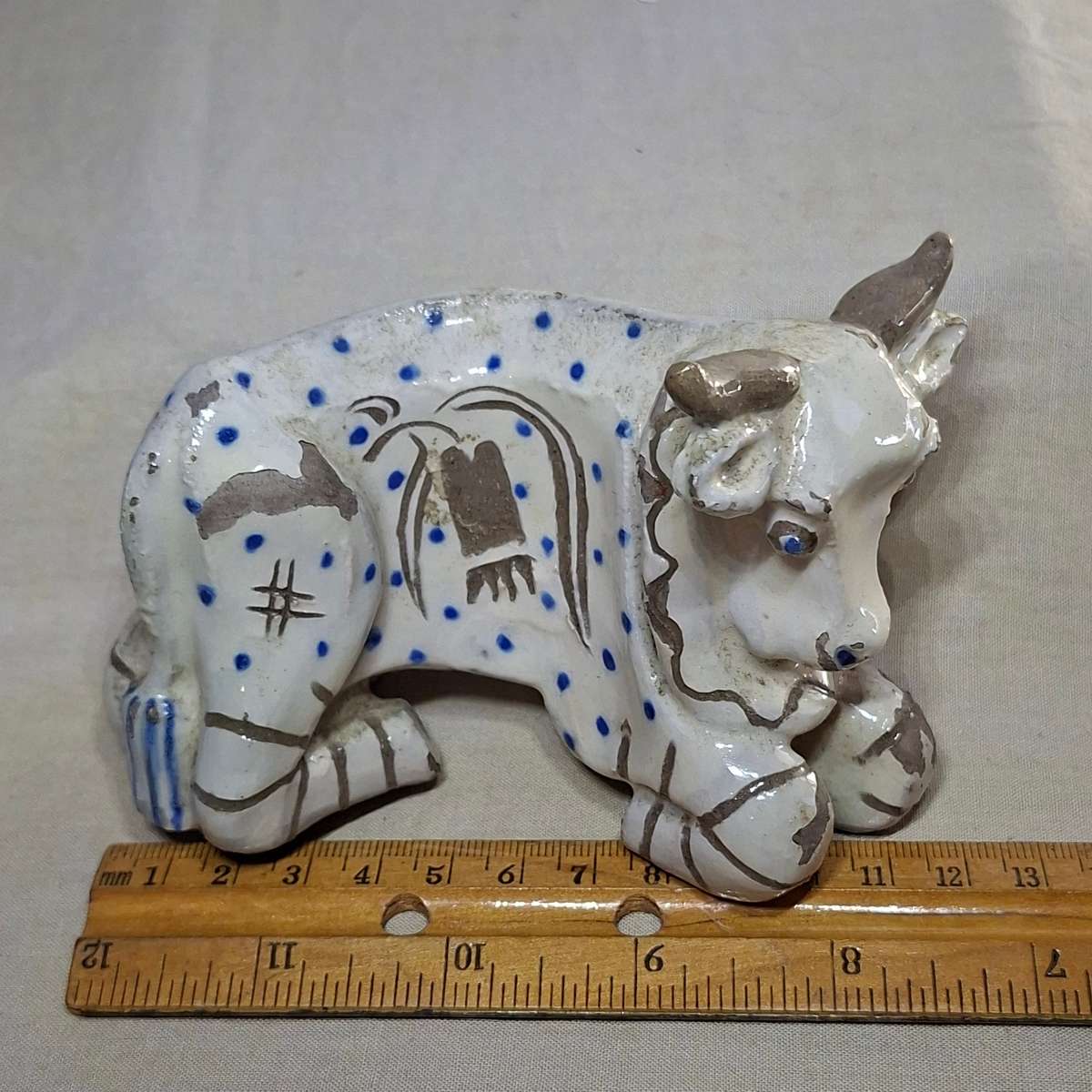 SA studio pottery Hamburgers Pottery Grahamstown - Small cow/bull