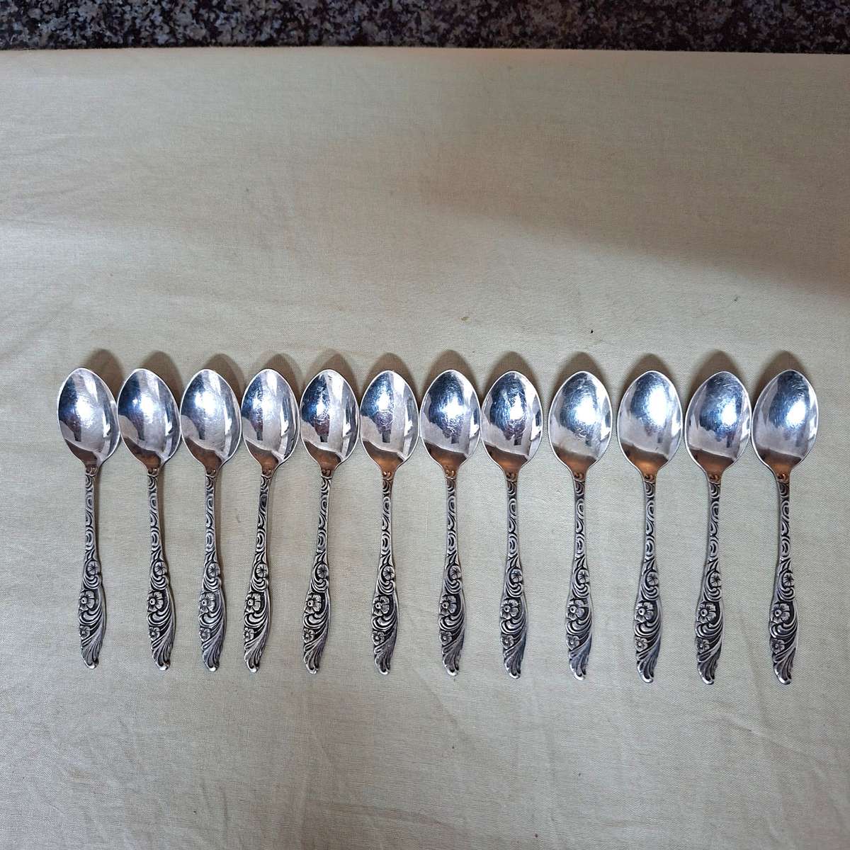 12 Silver Plate Dutch coffee tea spoons - ornate foral - boxed good quality